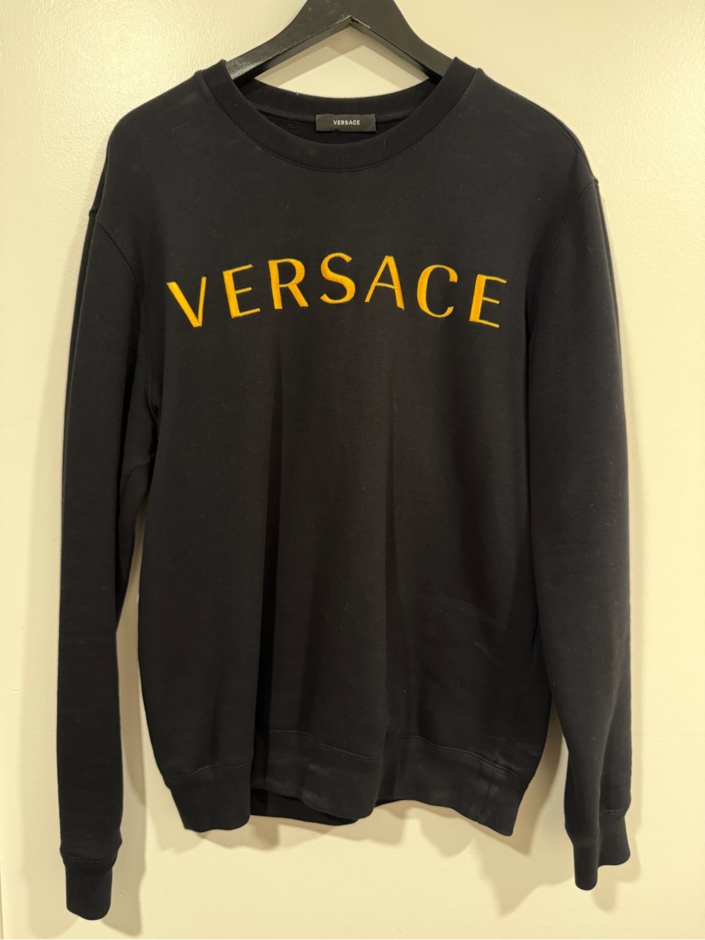 Versace de Black & Gold Logo Crewneck Sweatshirt 🖤✨